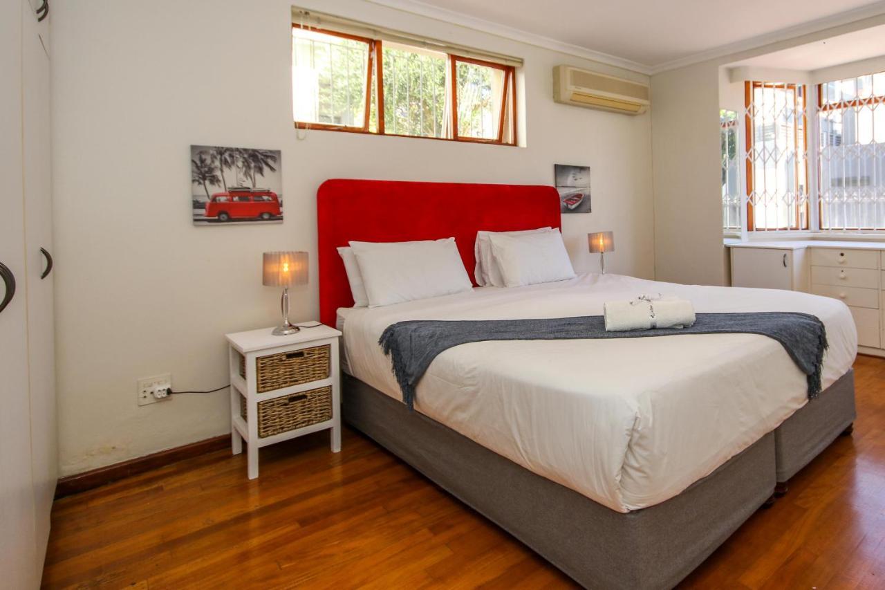 Holiday Home In Sea Point, Fresnaye Cidade Do Cabo Exterior foto
